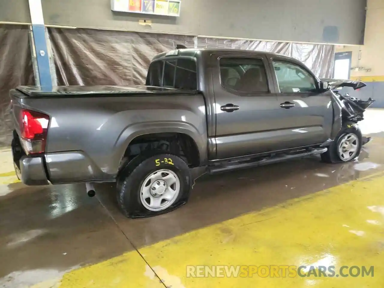 3 Photograph of a damaged car 3TMCZ5AN7MM445672 TOYOTA TACOMA 2021