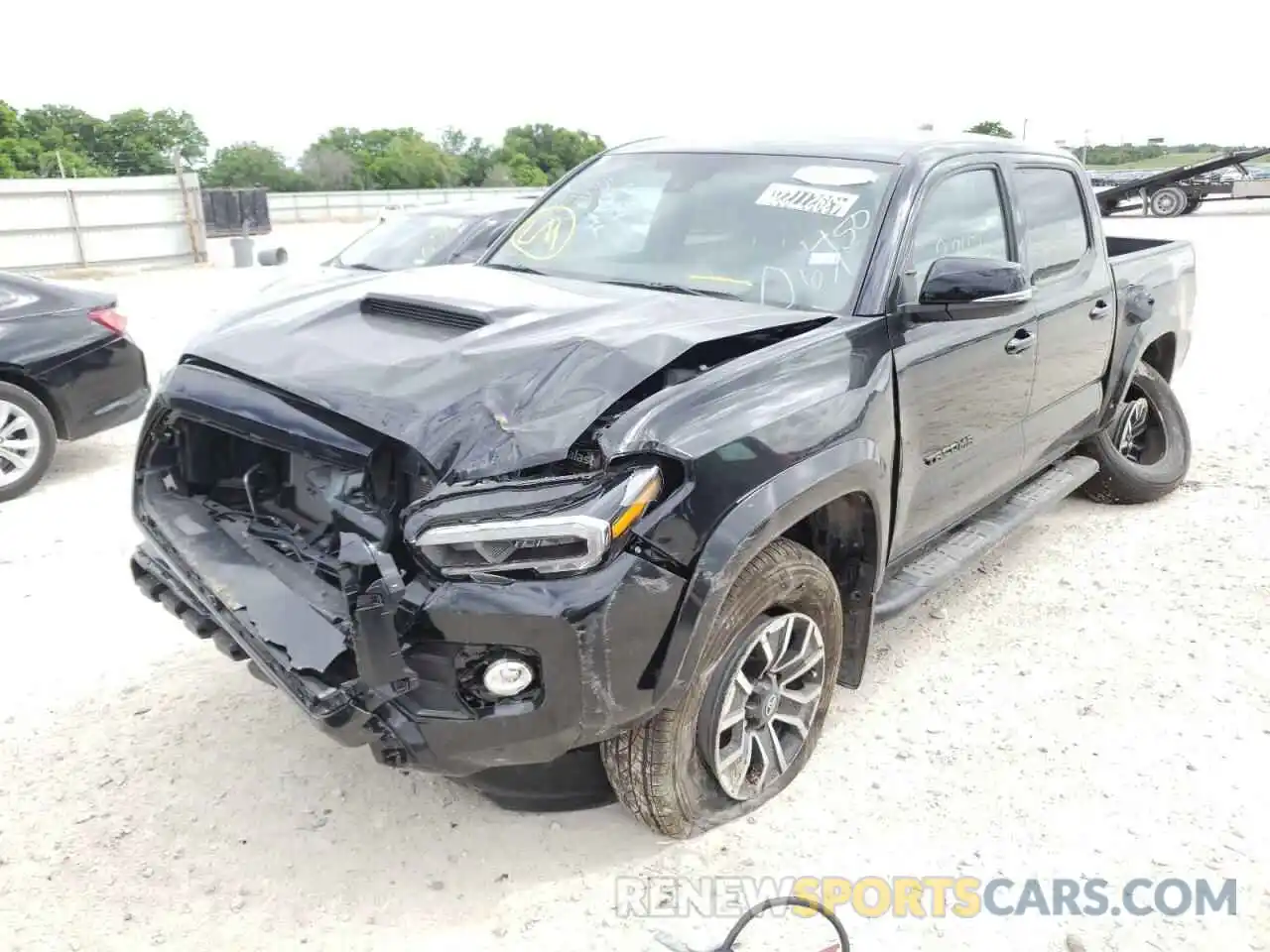 2 Photograph of a damaged car 3TMCZ5AN7MM450631 TOYOTA TACOMA 2021