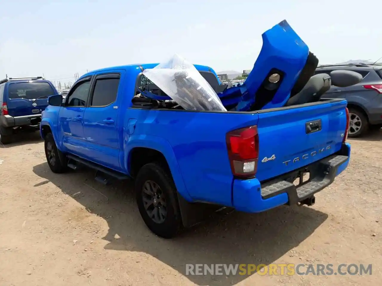 3 Photograph of a damaged car 3TMCZ5AN8MM372229 TOYOTA TACOMA 2021