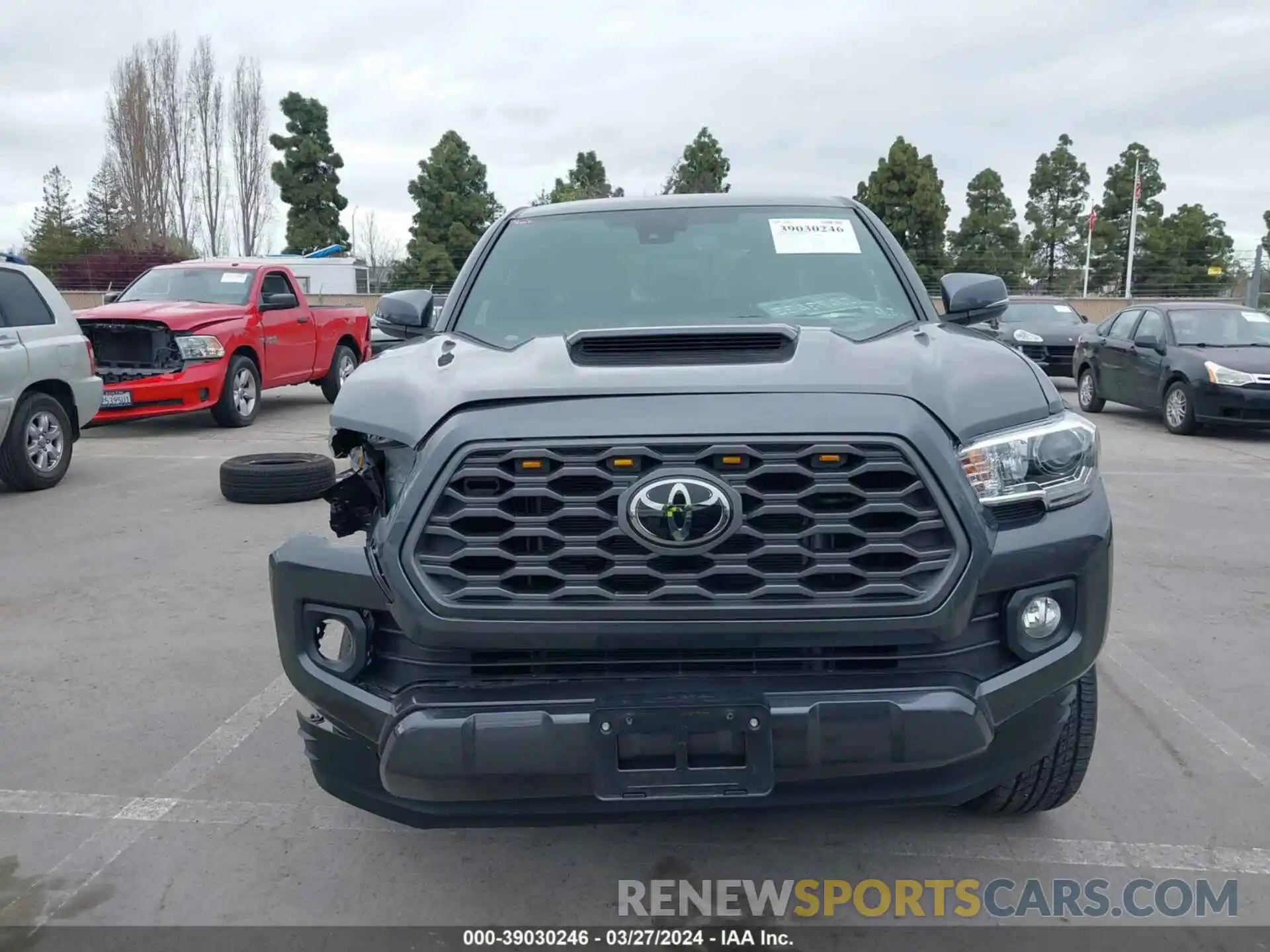 13 Photograph of a damaged car 3TMCZ5AN8MM373400 TOYOTA TACOMA 2021