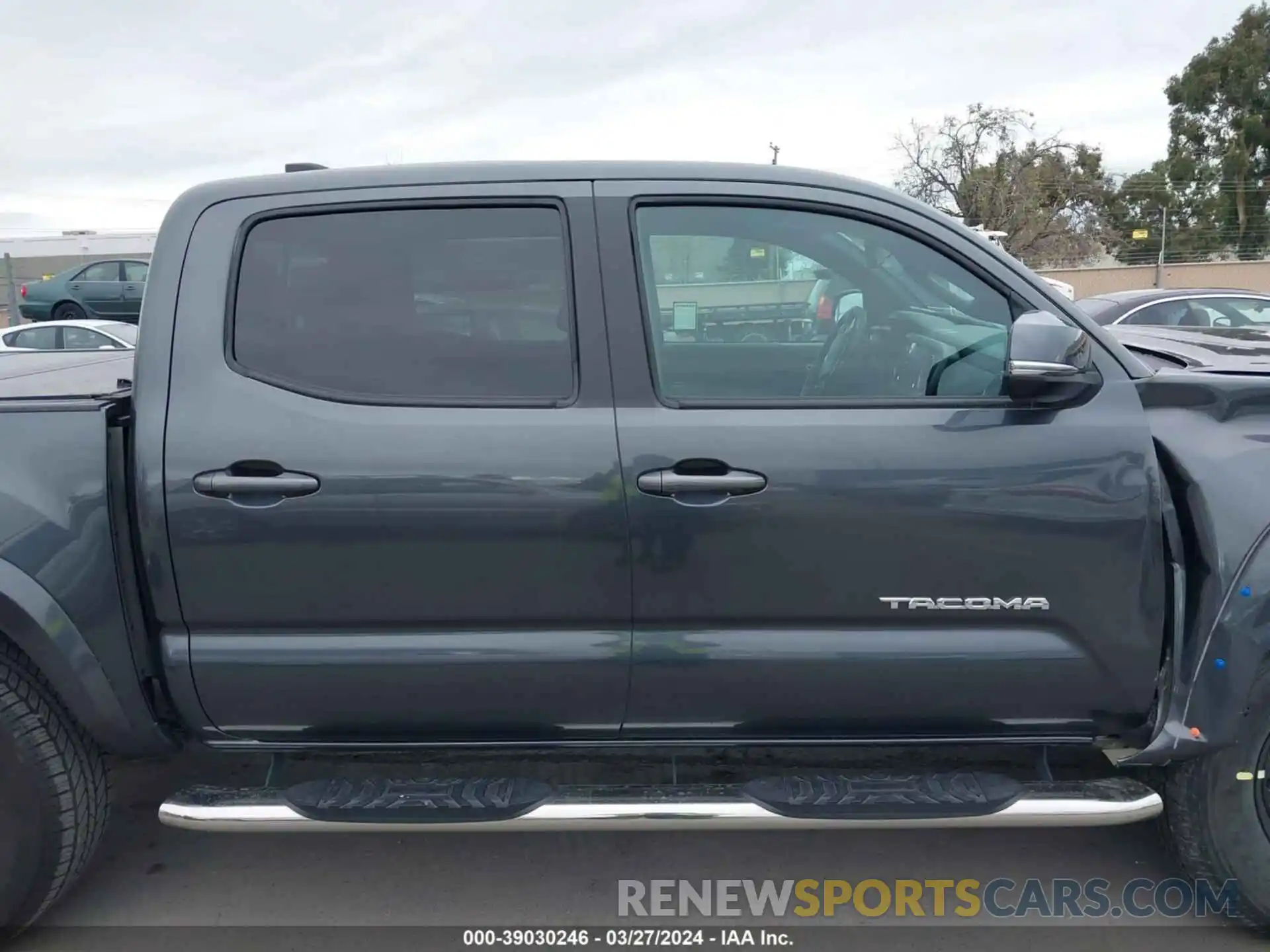 14 Photograph of a damaged car 3TMCZ5AN8MM373400 TOYOTA TACOMA 2021