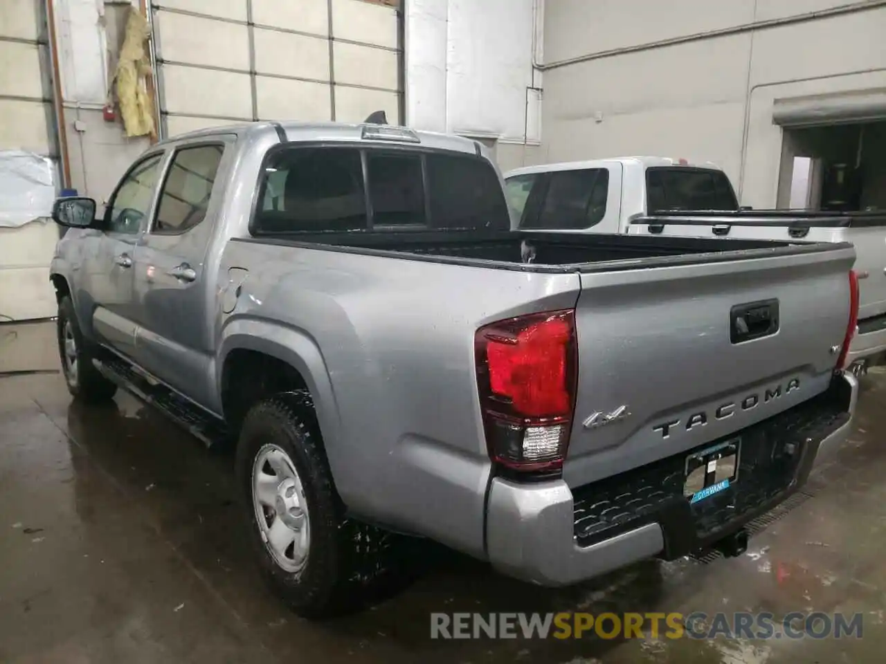 3 Photograph of a damaged car 3TMCZ5AN8MM374627 TOYOTA TACOMA 2021