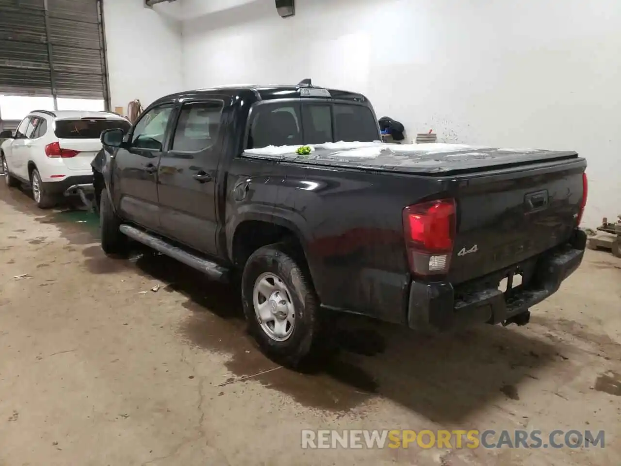 3 Photograph of a damaged car 3TMCZ5AN8MM379004 TOYOTA TACOMA 2021