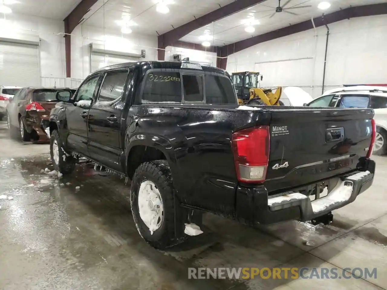 3 Photograph of a damaged car 3TMCZ5AN8MM390245 TOYOTA TACOMA 2021