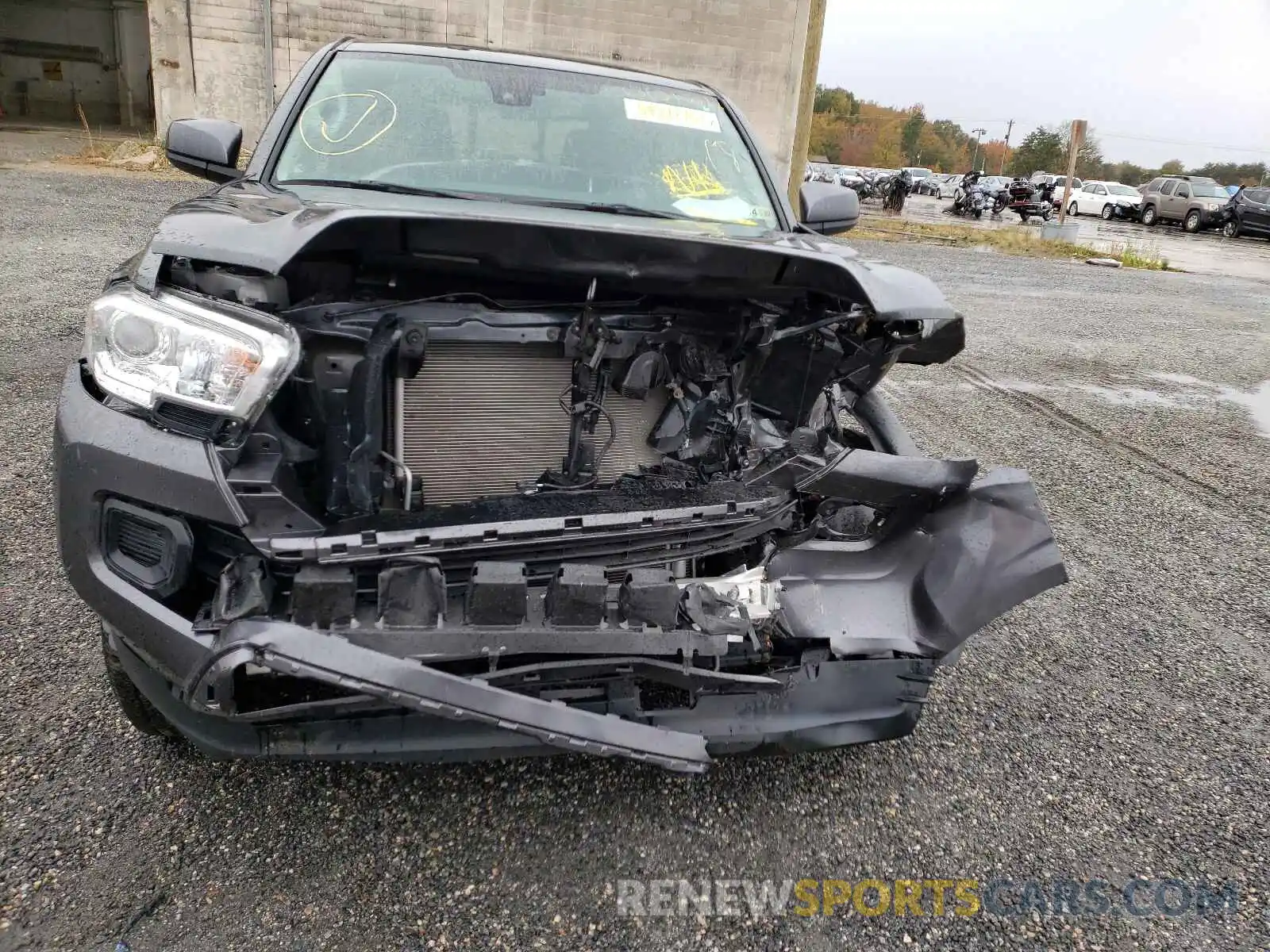 9 Photograph of a damaged car 3TMCZ5AN8MM402202 TOYOTA TACOMA 2021