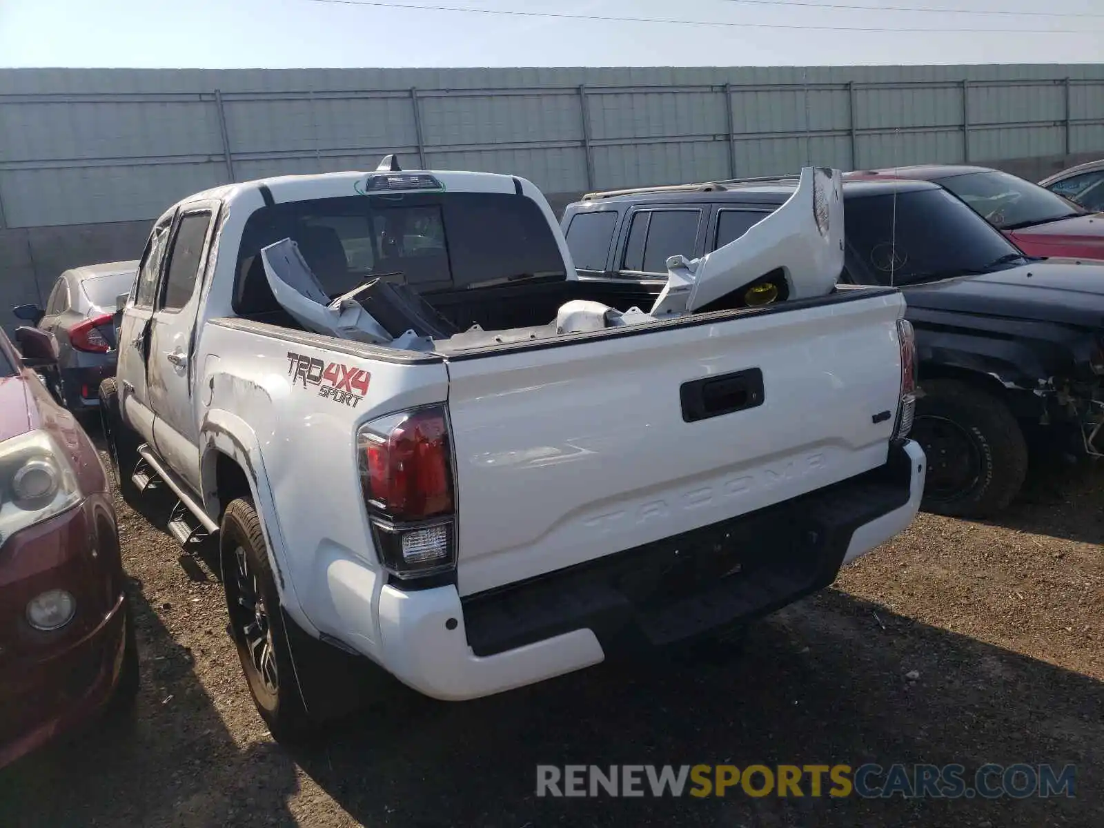 3 Photograph of a damaged car 3TMCZ5AN8MM407108 TOYOTA TACOMA 2021