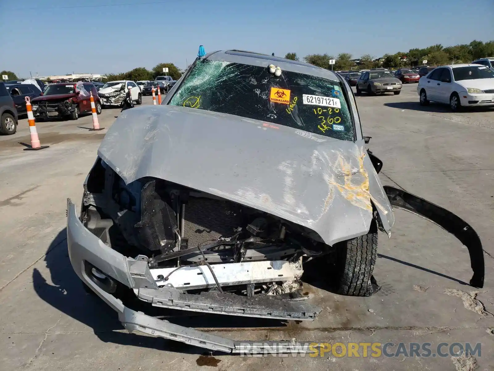 9 Photograph of a damaged car 3TMCZ5AN8MM408551 TOYOTA TACOMA 2021