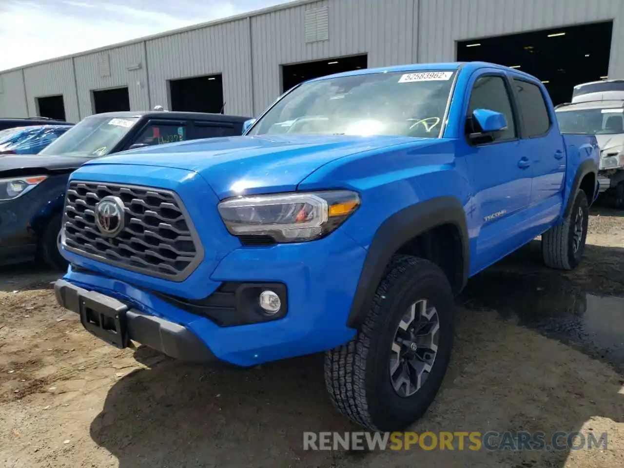 2 Photograph of a damaged car 3TMCZ5AN8MM408887 TOYOTA TACOMA 2021