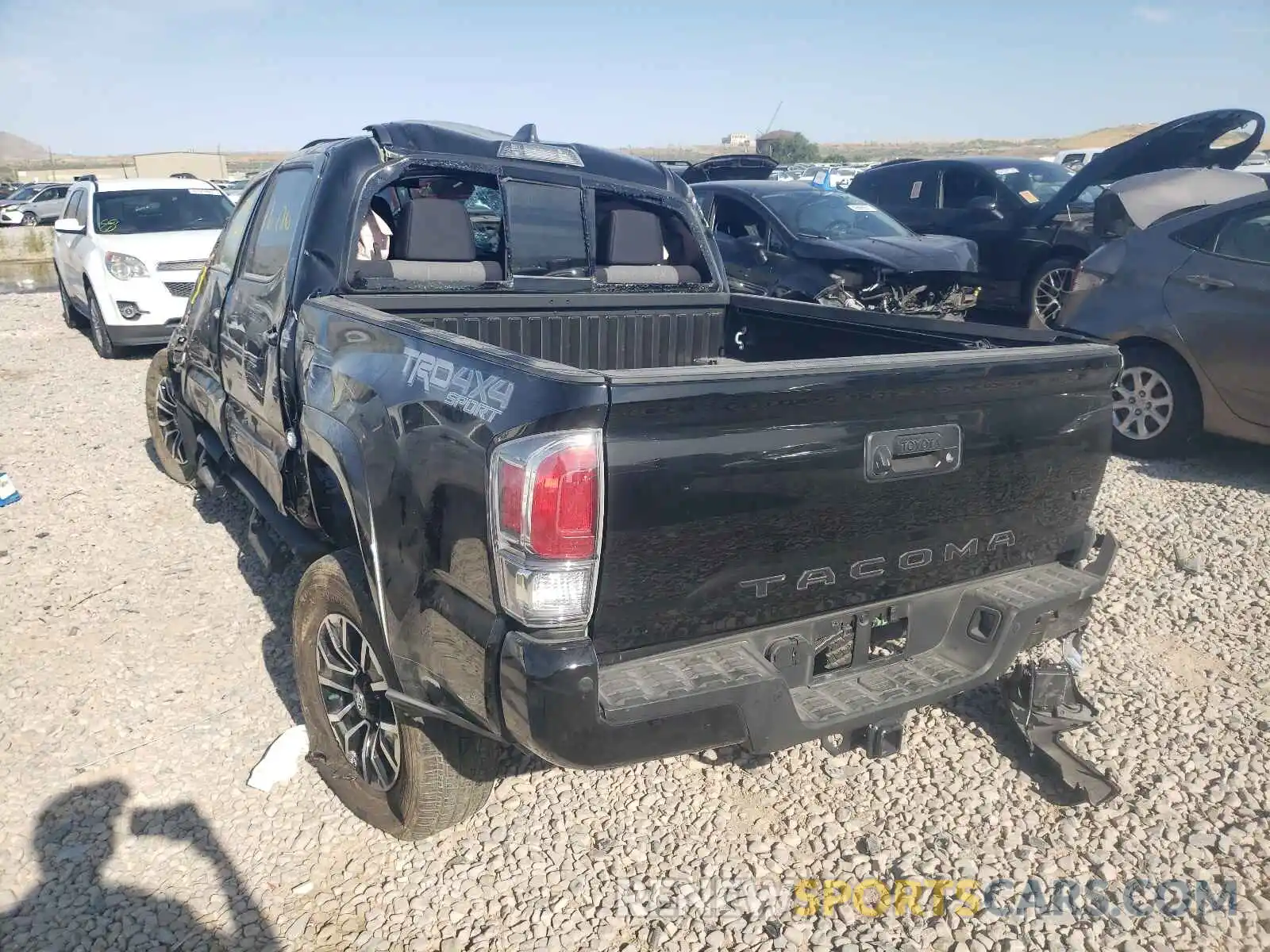 3 Photograph of a damaged car 3TMCZ5AN8MM408954 TOYOTA TACOMA 2021