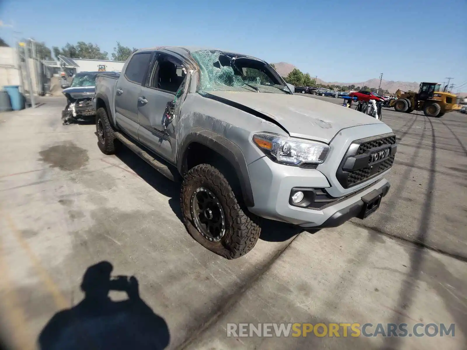 1 Photograph of a damaged car 3TMCZ5AN8MM410686 TOYOTA TACOMA 2021