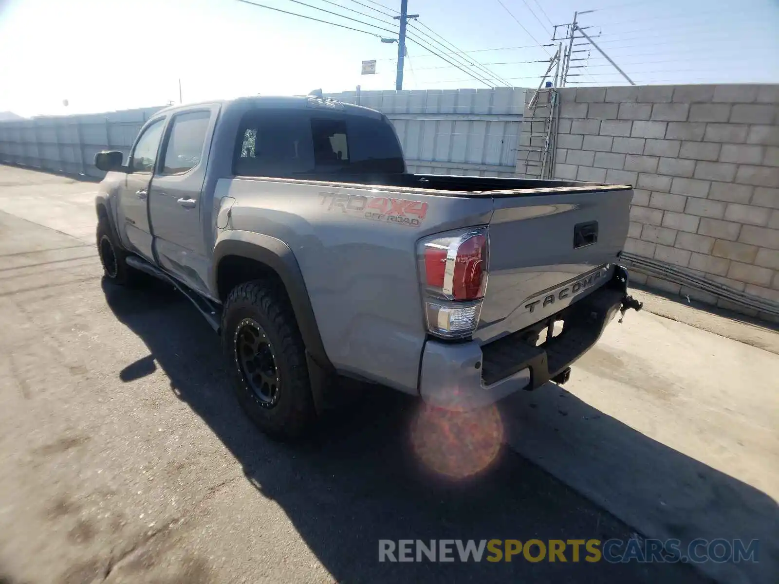 3 Photograph of a damaged car 3TMCZ5AN8MM410686 TOYOTA TACOMA 2021