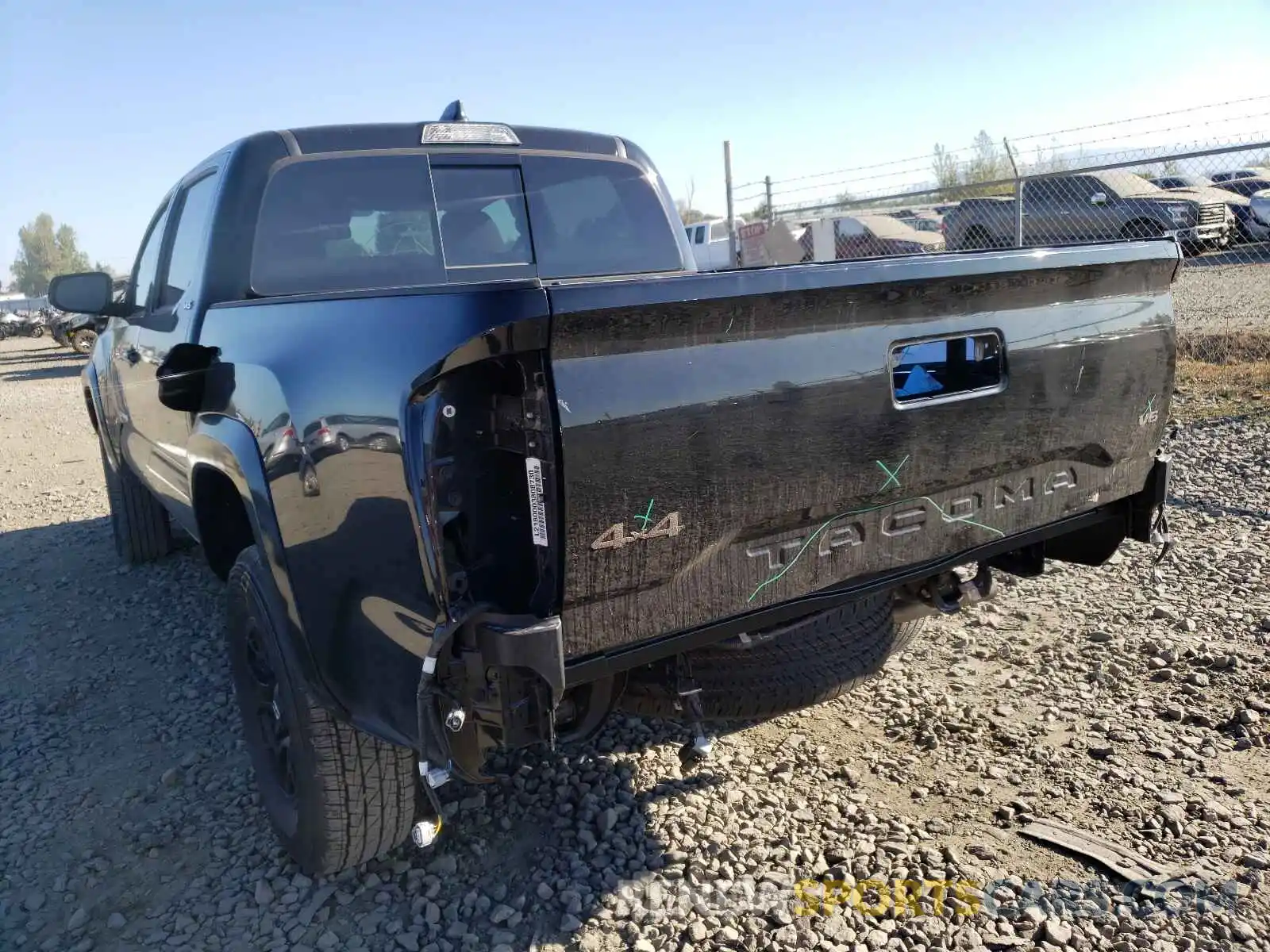 9 Photograph of a damaged car 3TMCZ5AN8MM413295 TOYOTA TACOMA 2021