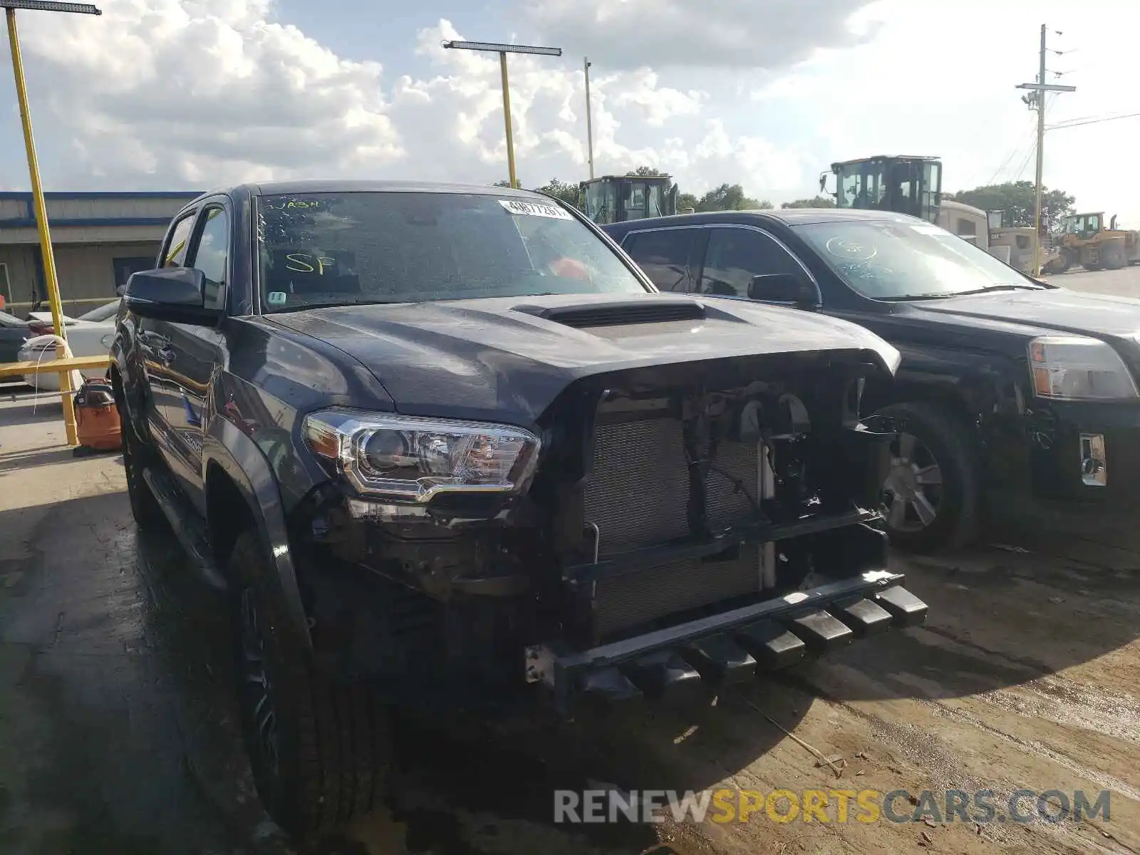 1 Photograph of a damaged car 3TMCZ5AN8MM413510 TOYOTA TACOMA 2021