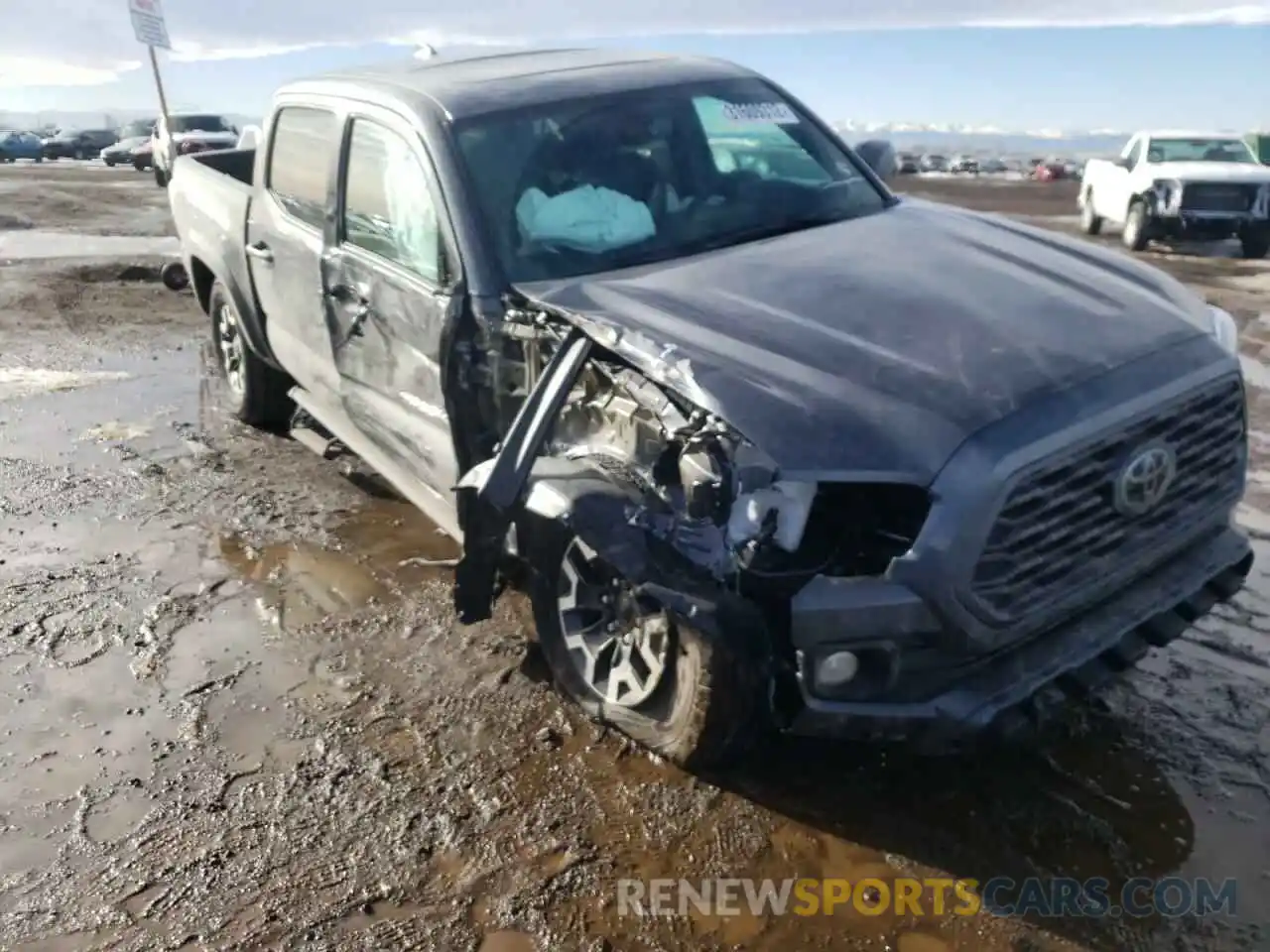 9 Photograph of a damaged car 3TMCZ5AN8MM415970 TOYOTA TACOMA 2021