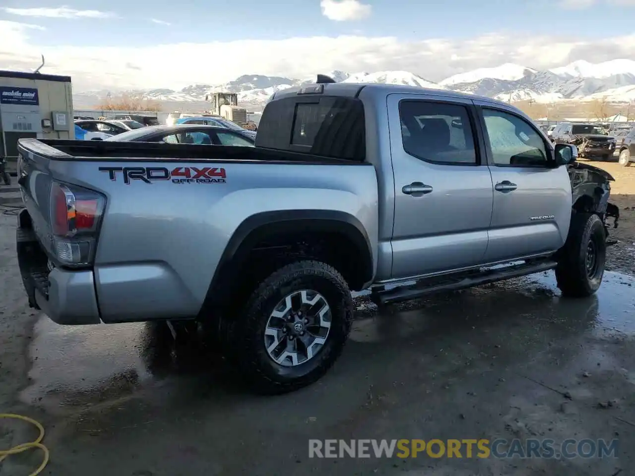 3 Photograph of a damaged car 3TMCZ5AN8MM430176 TOYOTA TACOMA 2021