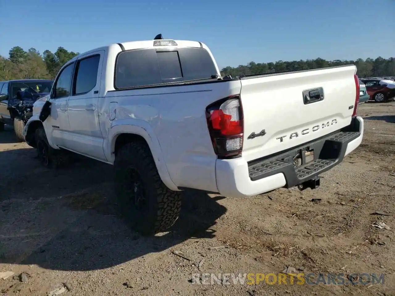 3 Фотография поврежденного автомобиля 3TMCZ5AN8MM441100 TOYOTA TACOMA 2021