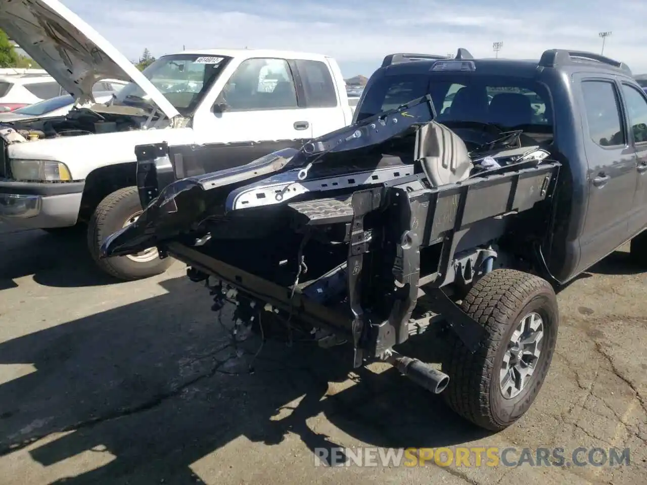 9 Photograph of a damaged car 3TMCZ5AN8MM444725 TOYOTA TACOMA 2021