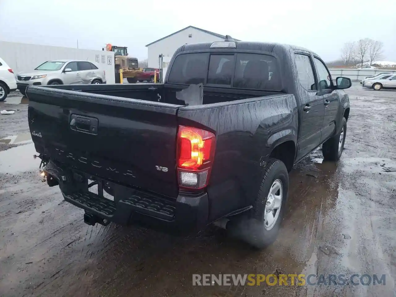 4 Photograph of a damaged car 3TMCZ5AN8MM450024 TOYOTA TACOMA 2021