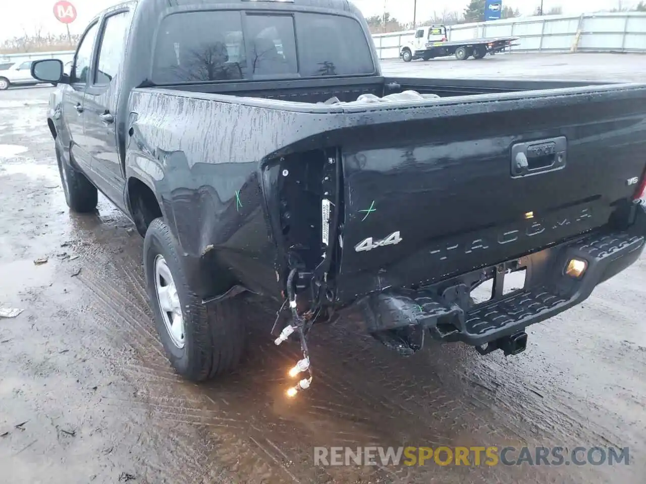 9 Photograph of a damaged car 3TMCZ5AN8MM450024 TOYOTA TACOMA 2021