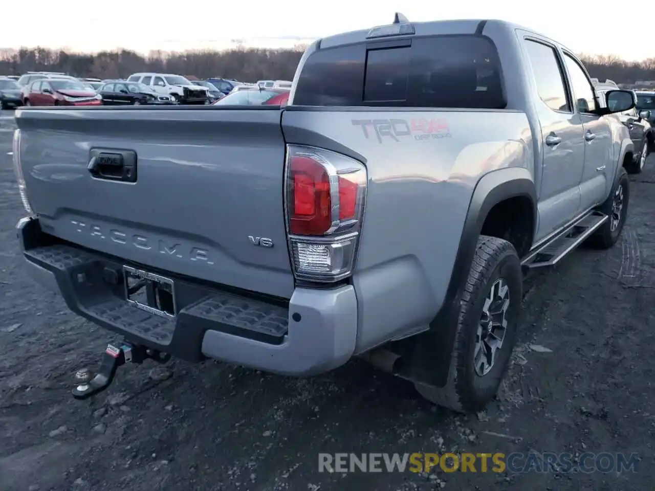 4 Photograph of a damaged car 3TMCZ5AN9MM380064 TOYOTA TACOMA 2021