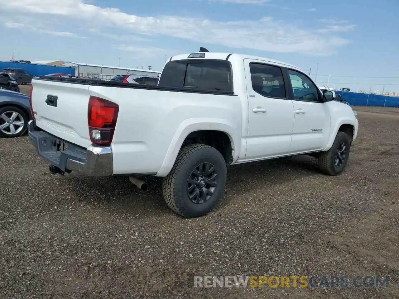 4 Фотография поврежденного автомобиля 3TMCZ5AN9MM380999 TOYOTA TACOMA 2021