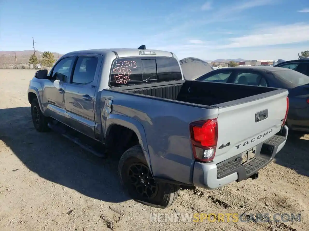 3 Photograph of a damaged car 3TMCZ5AN9MM389220 TOYOTA TACOMA 2021