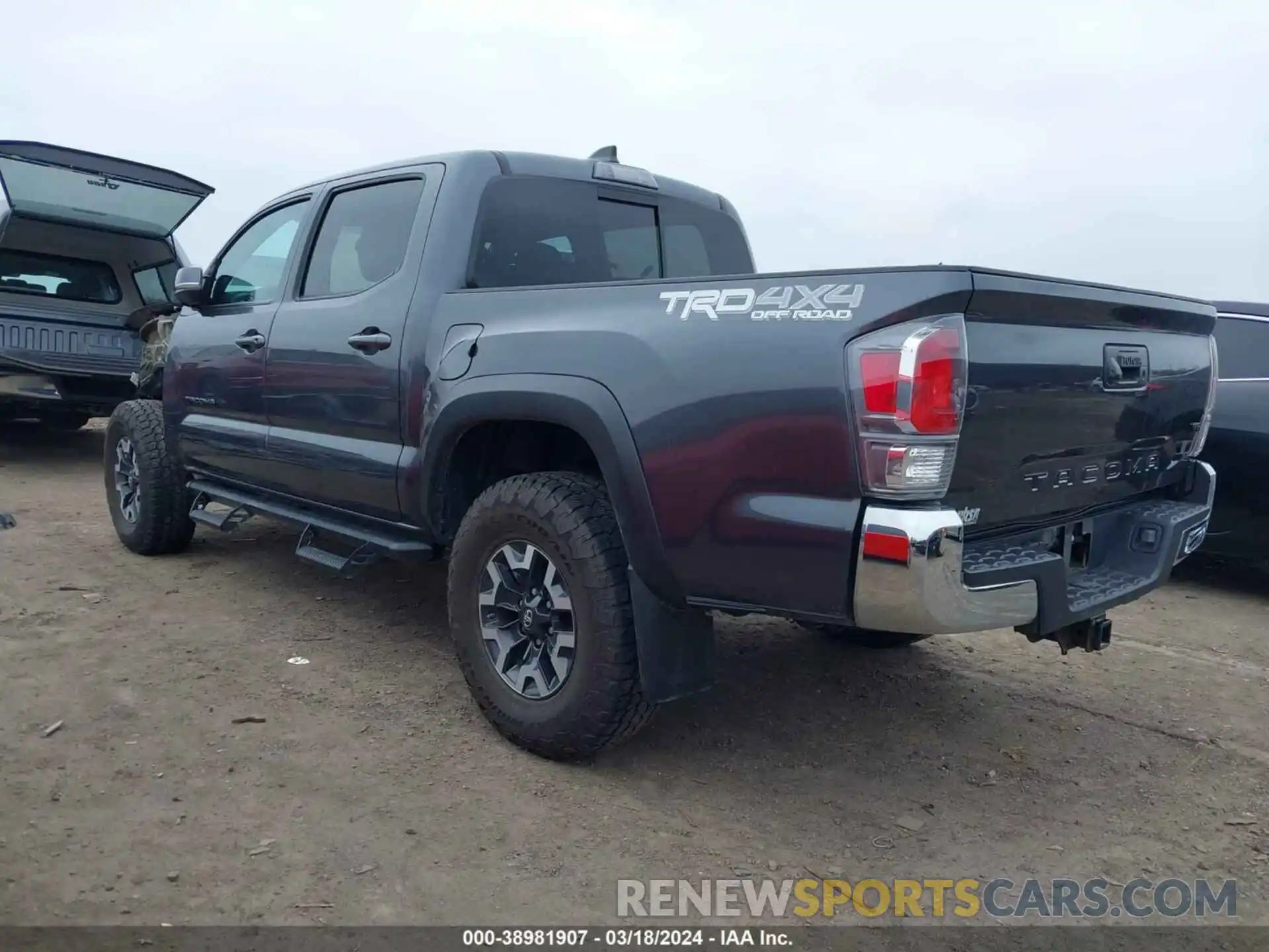 3 Photograph of a damaged car 3TMCZ5AN9MM395941 TOYOTA TACOMA 2021