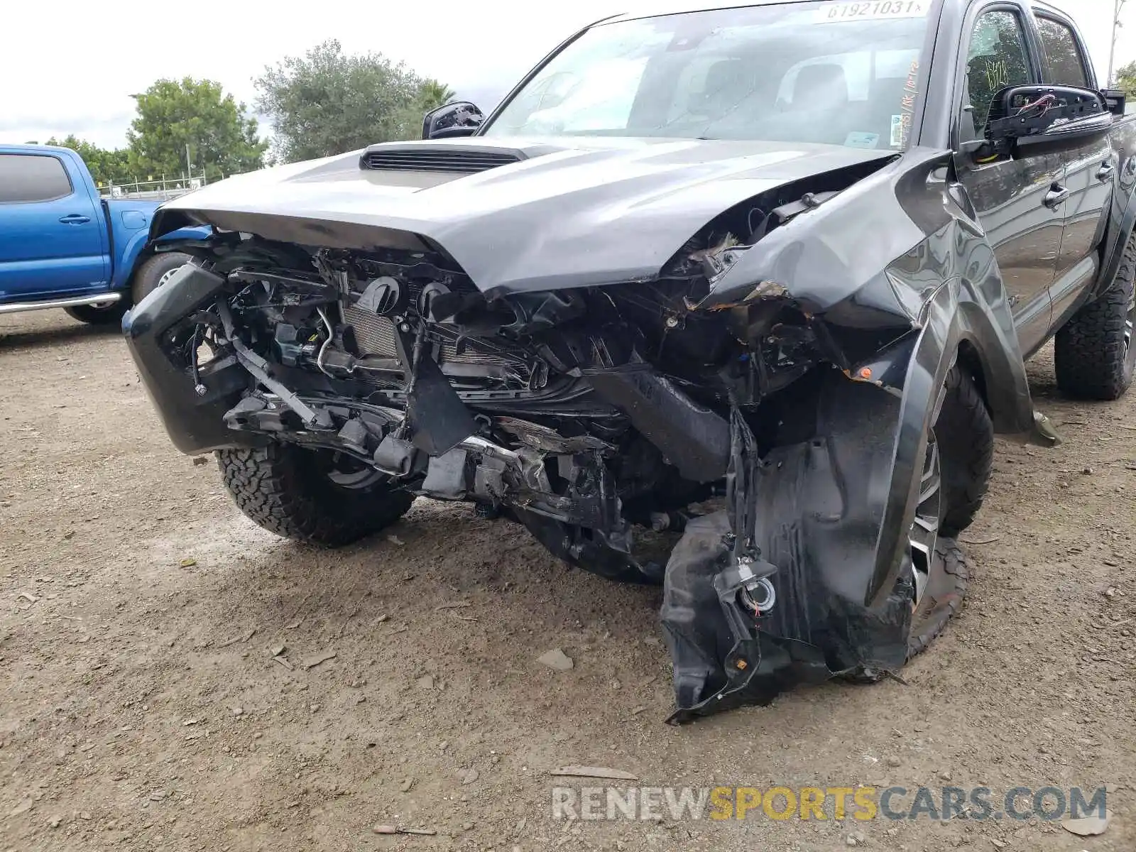 9 Photograph of a damaged car 3TMCZ5AN9MM398032 TOYOTA TACOMA 2021