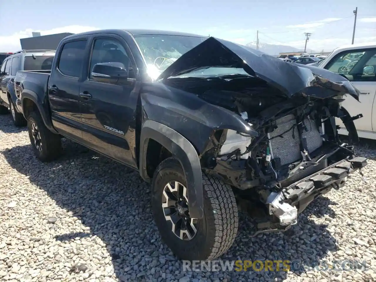 1 Photograph of a damaged car 3TMCZ5AN9MM400975 TOYOTA TACOMA 2021