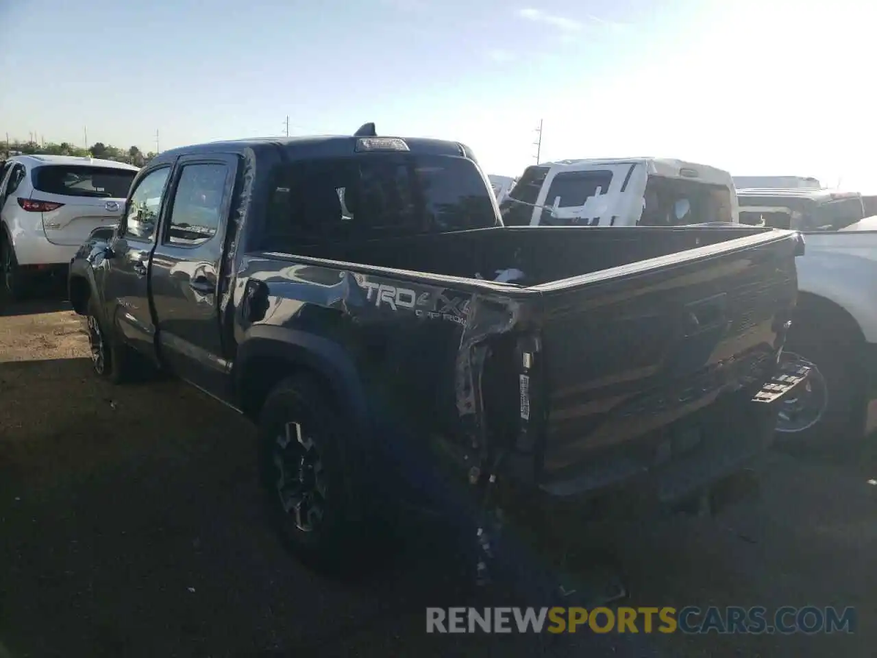 3 Photograph of a damaged car 3TMCZ5AN9MM402354 TOYOTA TACOMA 2021