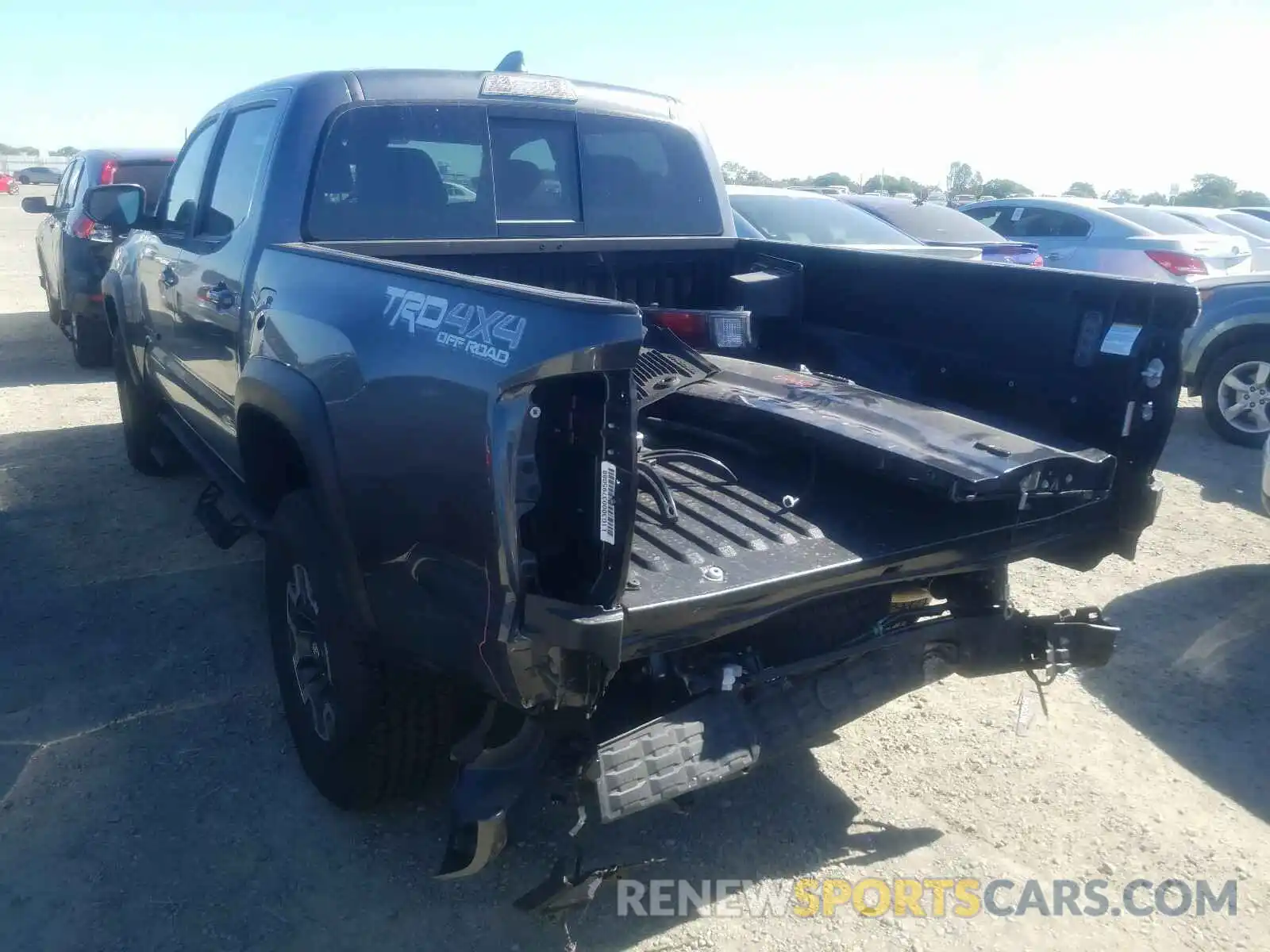 3 Photograph of a damaged car 3TMCZ5AN9MM405433 TOYOTA TACOMA 2021