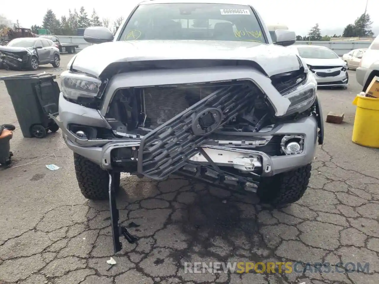 9 Photograph of a damaged car 3TMCZ5AN9MM409398 TOYOTA TACOMA 2021