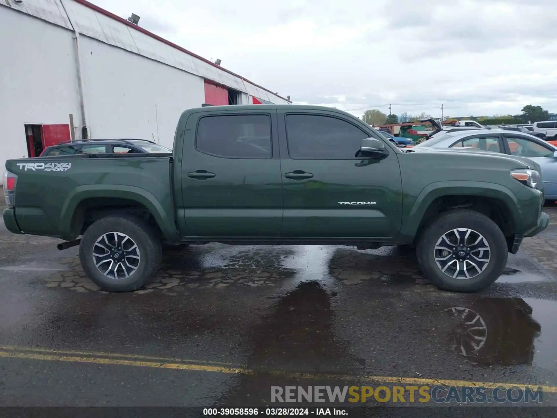 13 Photograph of a damaged car 3TMCZ5AN9MM445446 TOYOTA TACOMA 2021