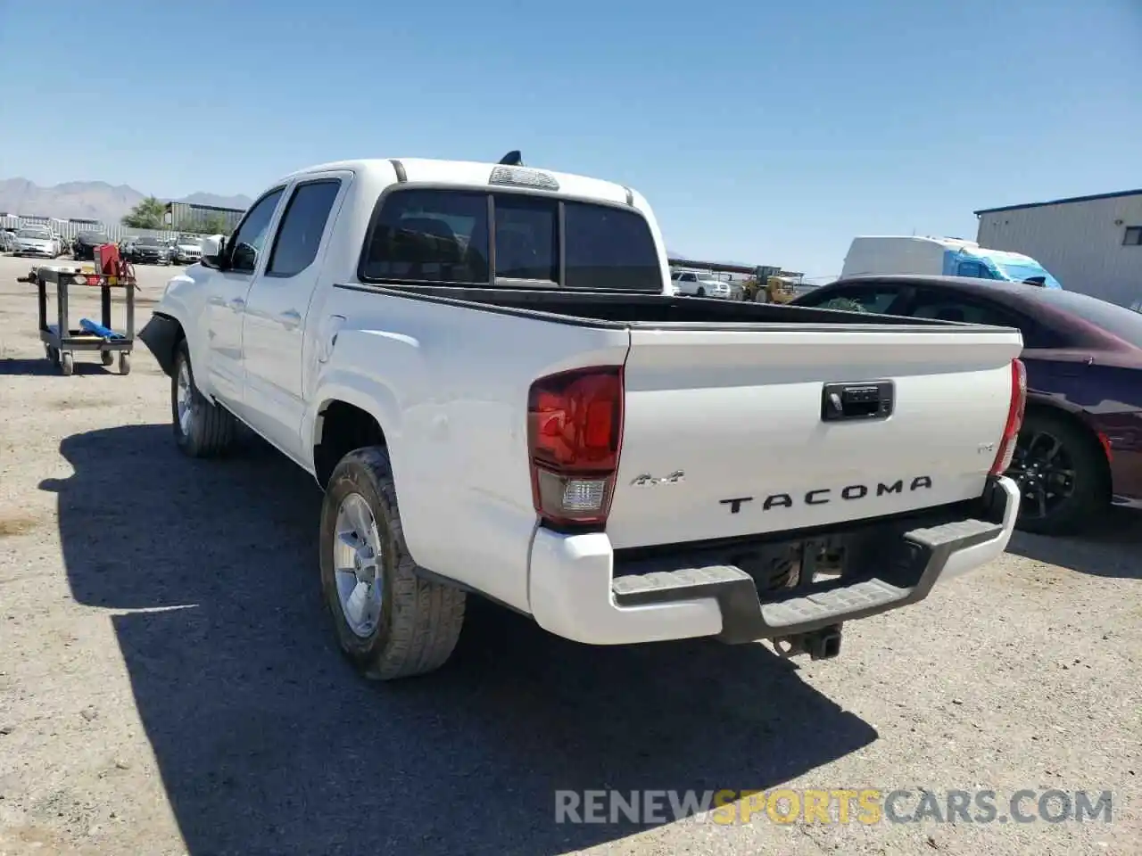 3 Photograph of a damaged car 3TMCZ5AN9MM452381 TOYOTA TACOMA 2021