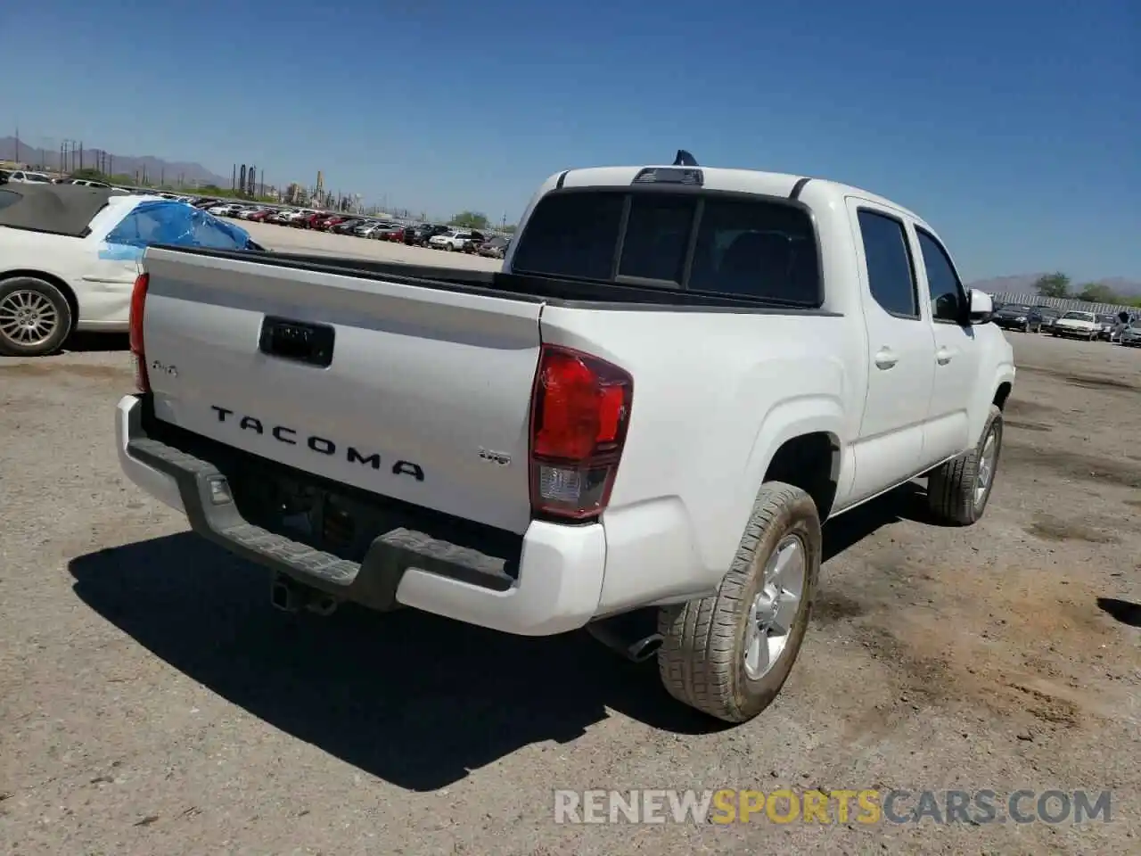 4 Photograph of a damaged car 3TMCZ5AN9MM452381 TOYOTA TACOMA 2021