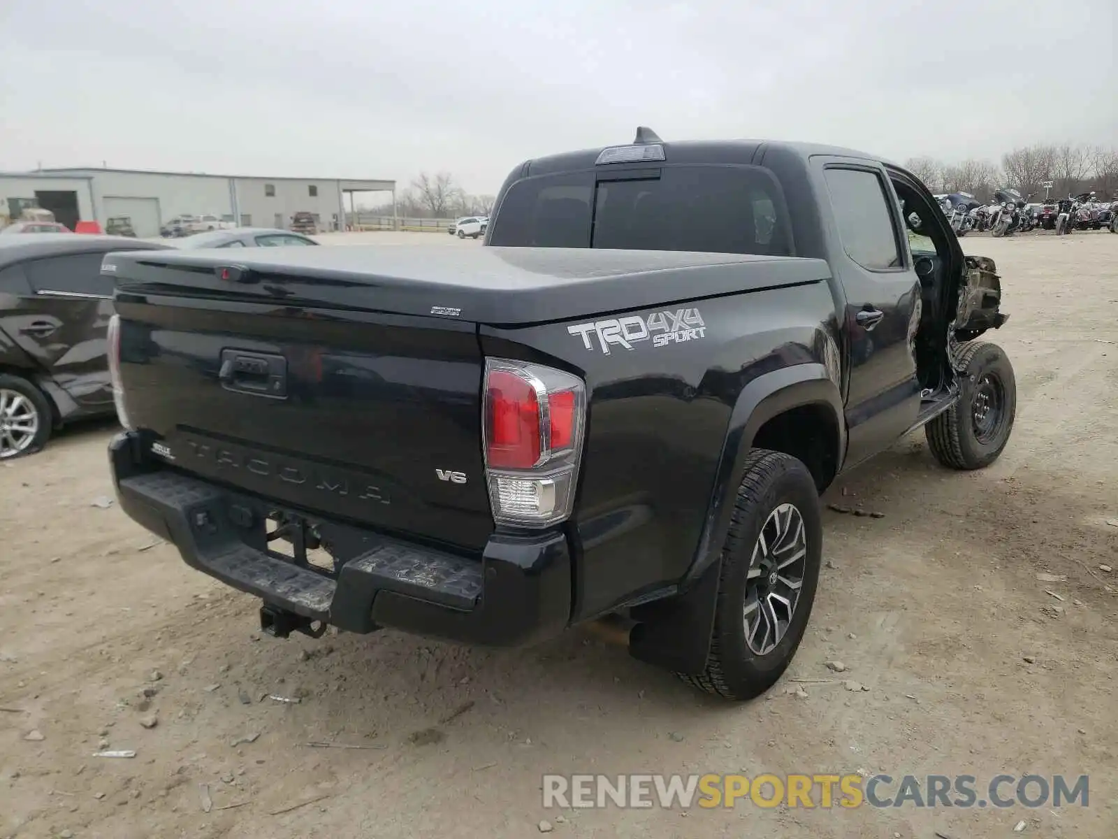 4 Photograph of a damaged car 3TMCZ5ANXMM371020 TOYOTA TACOMA 2021