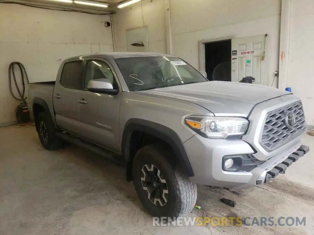 1 Photograph of a damaged car 3TMCZ5ANXMM372250 TOYOTA TACOMA 2021