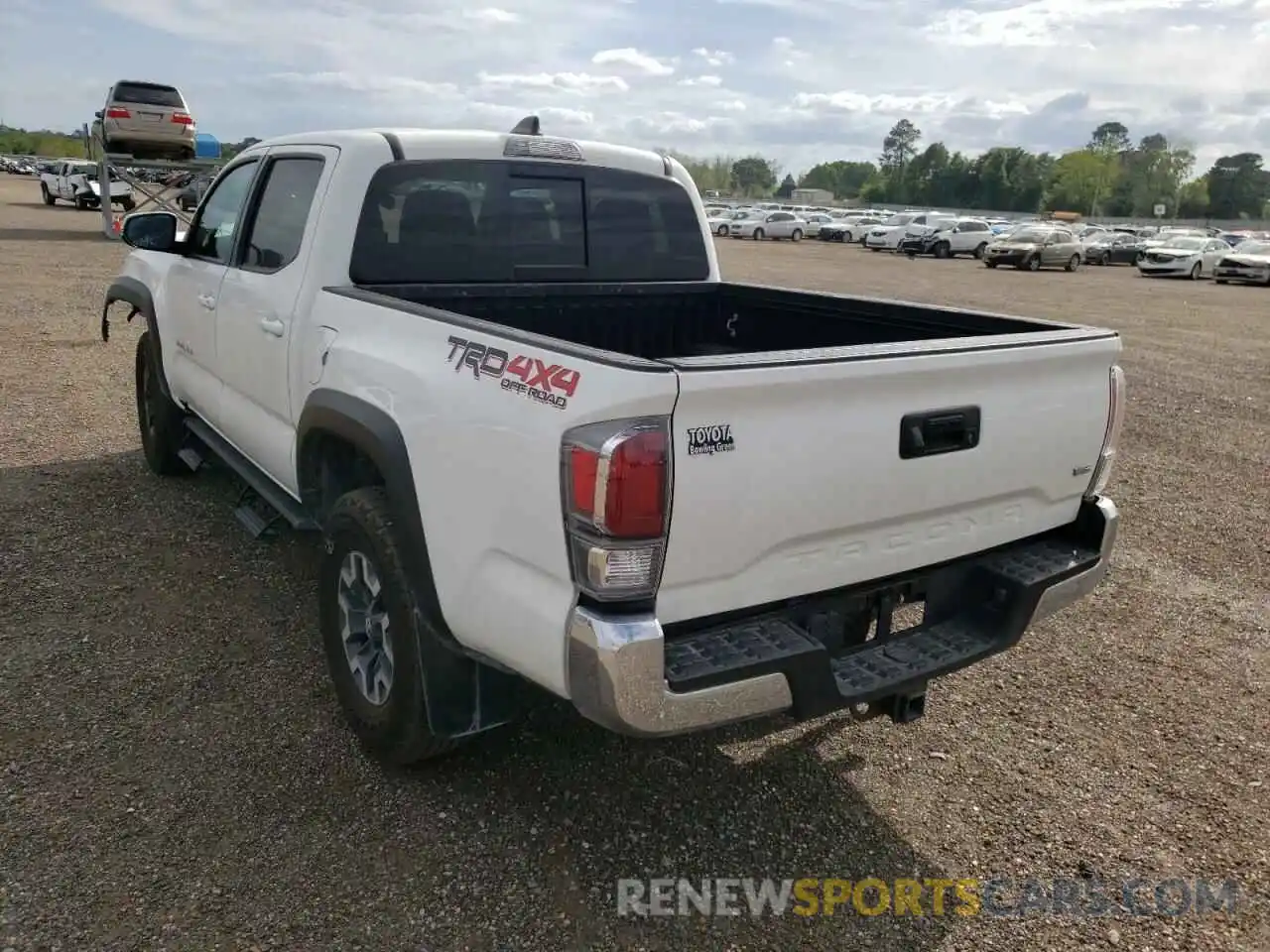 3 Photograph of a damaged car 3TMCZ5ANXMM382437 TOYOTA TACOMA 2021