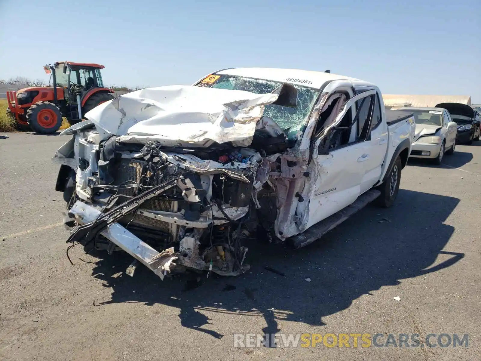 2 Photograph of a damaged car 3TMCZ5ANXMM399142 TOYOTA TACOMA 2021