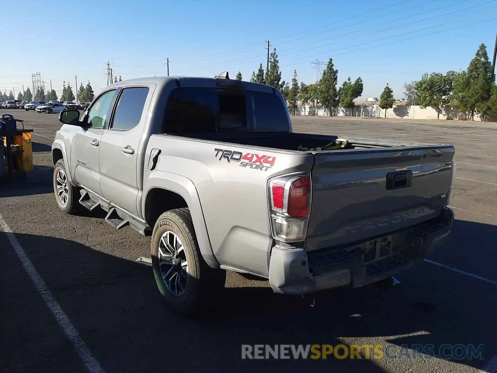 3 Photograph of a damaged car 3TMCZ5ANXMM403609 TOYOTA TACOMA 2021