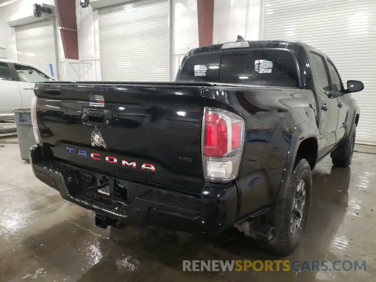 4 Photograph of a damaged car 3TMCZ5ANXMM416702 TOYOTA TACOMA 2021