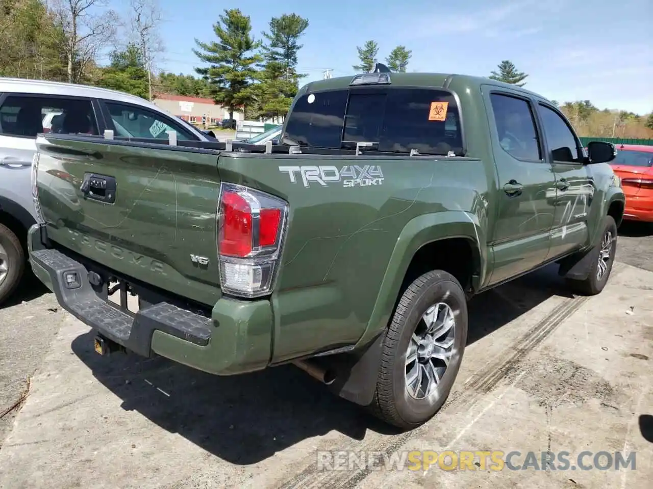 4 Photograph of a damaged car 3TMCZ5ANXMM417073 TOYOTA TACOMA 2021