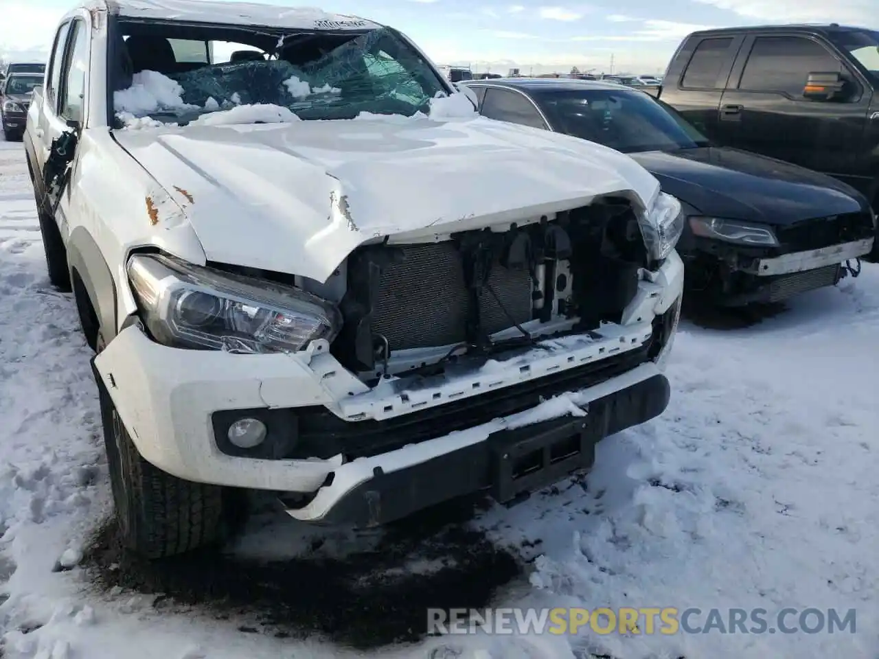 9 Photograph of a damaged car 3TMCZ5ANXMM422127 TOYOTA TACOMA 2021