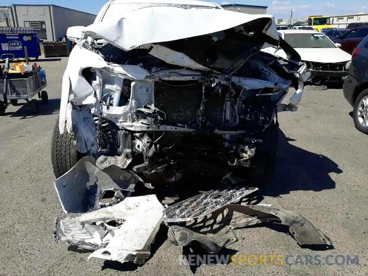 9 Photograph of a damaged car 3TMCZ5ANXMM452972 TOYOTA TACOMA 2021