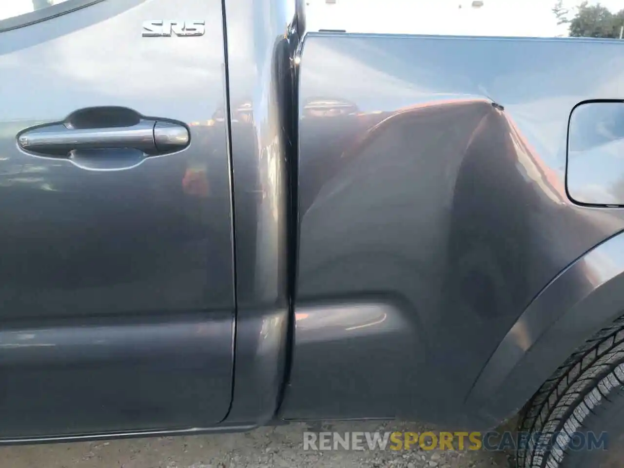 9 Photograph of a damaged car 3TMDZ5BN0MM106447 TOYOTA TACOMA 2021