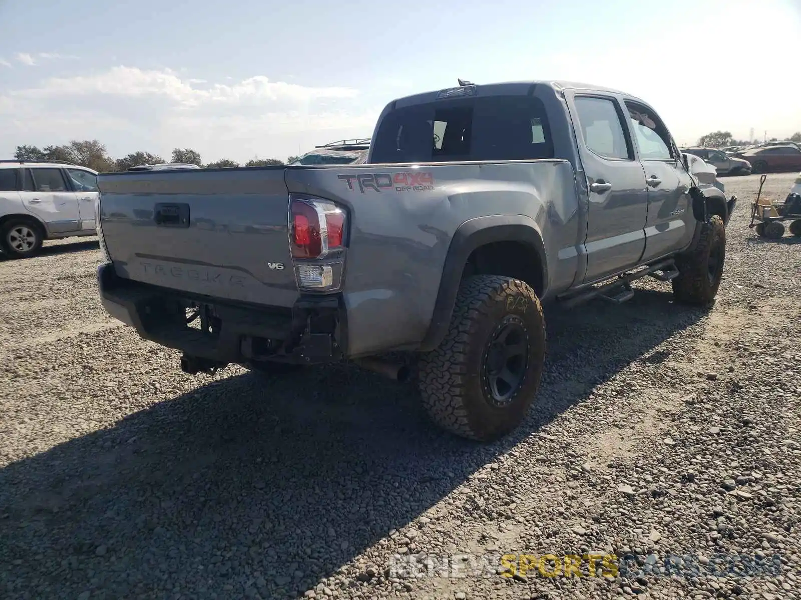 4 Photograph of a damaged car 3TMDZ5BN0MM111258 TOYOTA TACOMA 2021