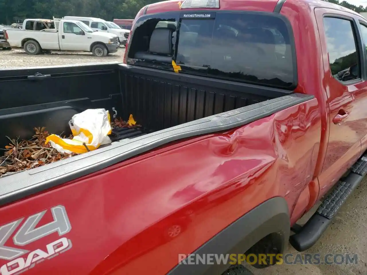 9 Photograph of a damaged car 3TMDZ5BN1MM101290 TOYOTA TACOMA 2021