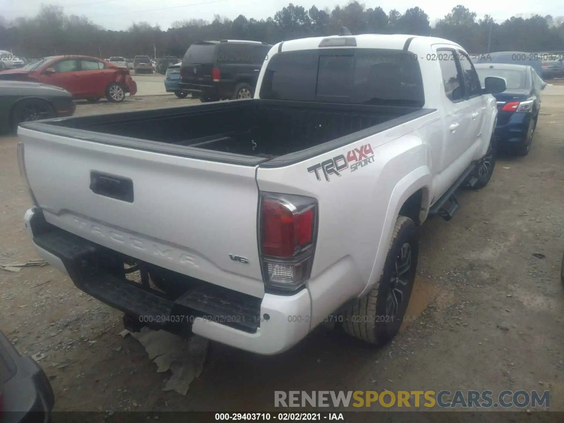 4 Photograph of a damaged car 3TMDZ5BN3MM099168 TOYOTA TACOMA 2021