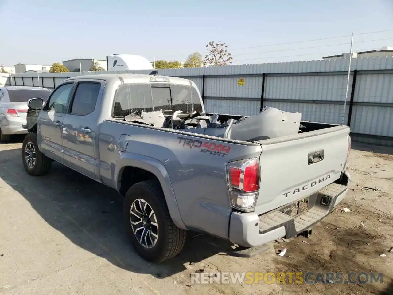 3 Photograph of a damaged car 3TMDZ5BN3MM102103 TOYOTA TACOMA 2021