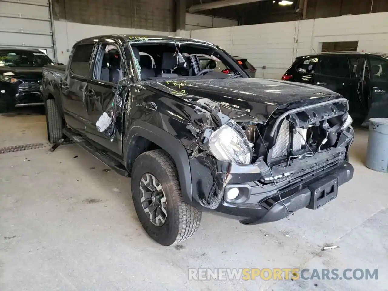 1 Photograph of a damaged car 3TMDZ5BN3MM116051 TOYOTA TACOMA 2021